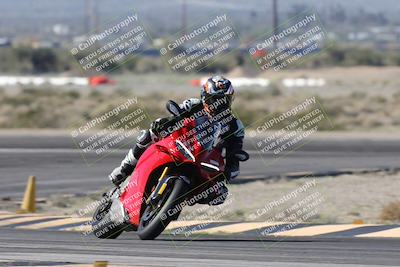 media/Jan-15-2026-Racers Edge (Thu) [[dfebeb70ab]]/3-B Group/Session 2 (Turn 11)/